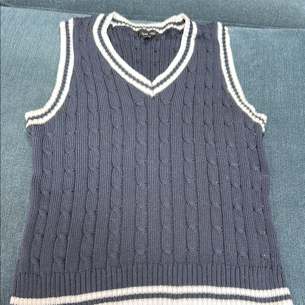 Love Tree Navy and White Cable Knit Vest